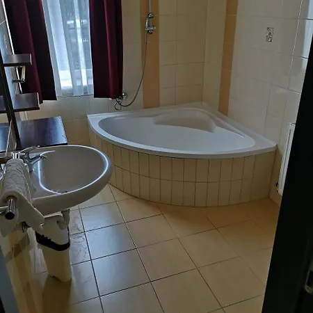 Borostyán Panzió Bed and breakfast Balatonfüred