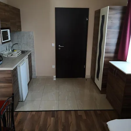 Borostyan Panzio 3* Балатонфюред